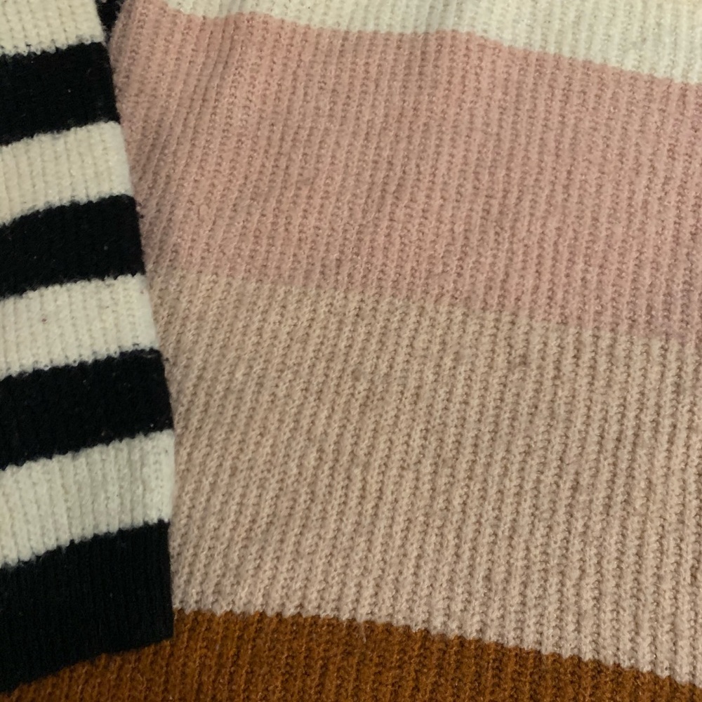 TRULY MADLY DEEPLY STRIPED SWEATER - Picture 4 of 6